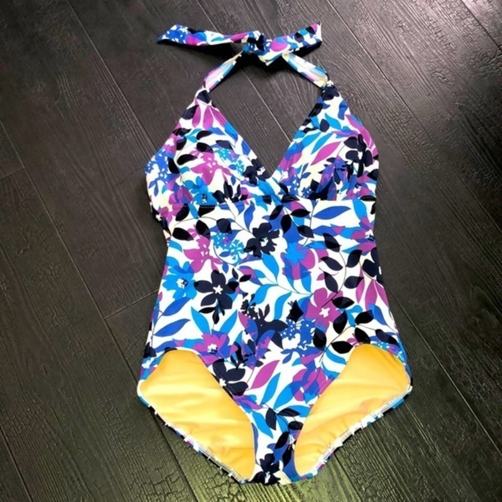 Lands End One Piece‎ Swimsuit Women’s 8 Floral Purple Blue